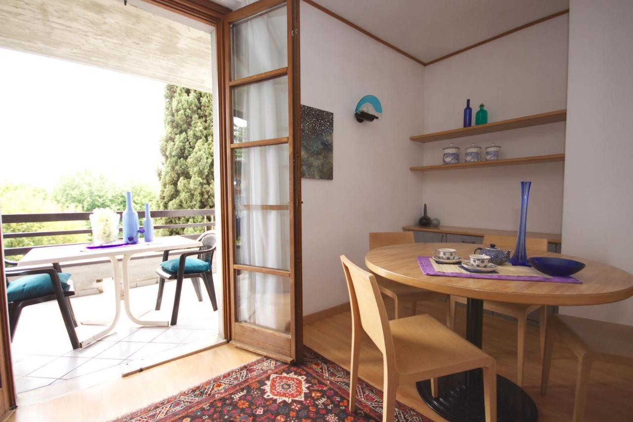 Residence Alexandra Stay Сирмионе Екстериор снимка